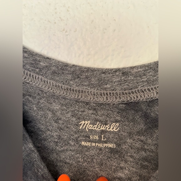 Tie dye Madewell tshirt. Fits tts size large. - Picture 3 of 3